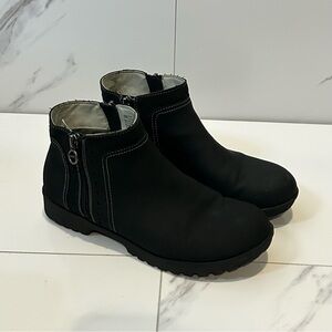 Jsport Black Ankle Booties Size 8